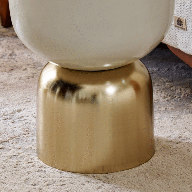 Side Table - Image 4